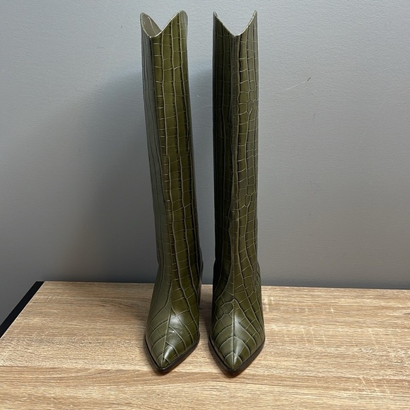 Schutz NWT Maryanna Olive Green Croc-Embossed Knee-High Boots - Picture 3 of 12